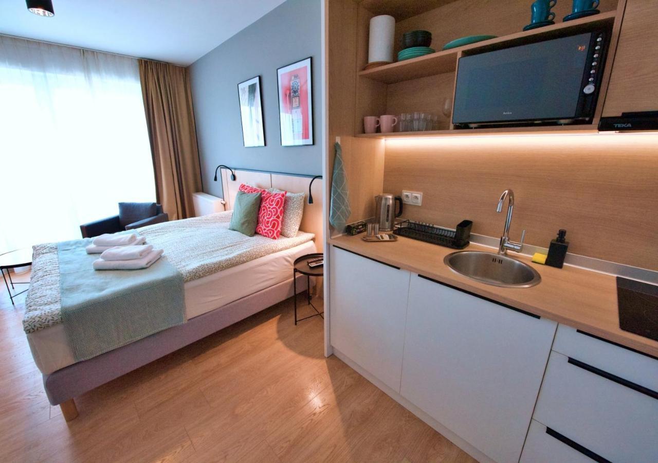 Bk Aparthotel Praga - National Stadium - Comfortable Apartment For 4 People Warsaw Ngoại thất bức ảnh
