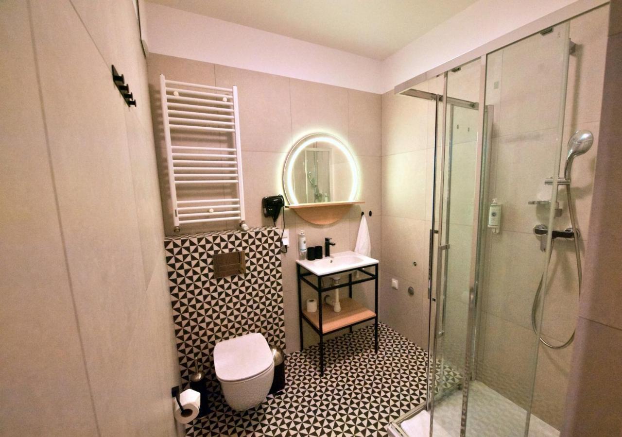 Bk Aparthotel Praga - National Stadium - Comfortable Apartment For 4 People Warsaw Ngoại thất bức ảnh